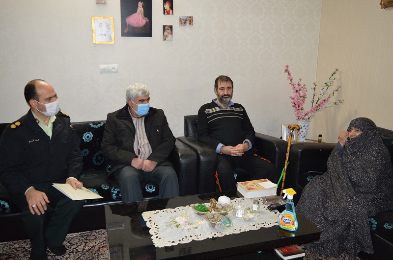 دیدار با جانباز آزاده بازنشسته سیدرضا تقوی دیدار با جانباز آزاده بازنشسته سیدرضا تقوی