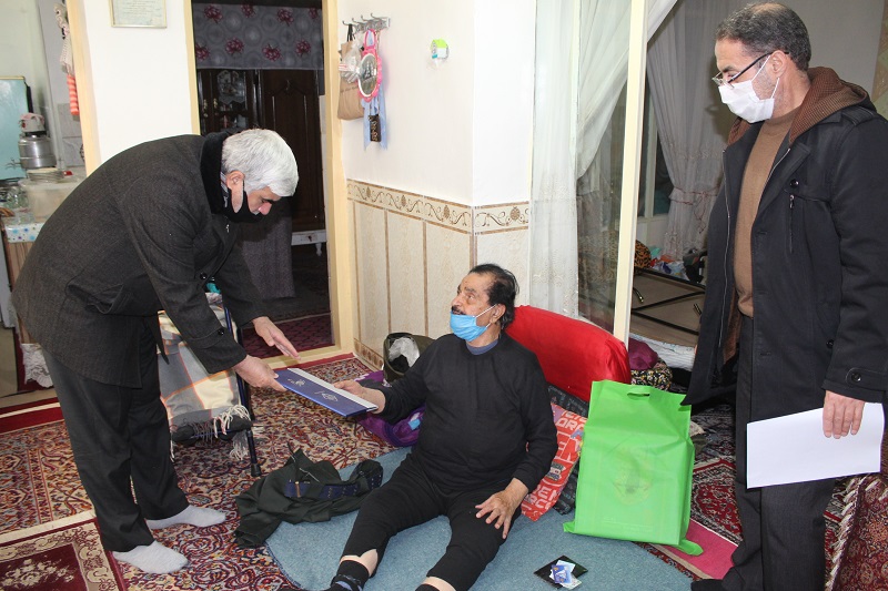 دیدار با بازنشسته اسمعیل باقر سقای اردبیلی دیدار با بازنشسته اسمعیل باقر سقای اردبیلی