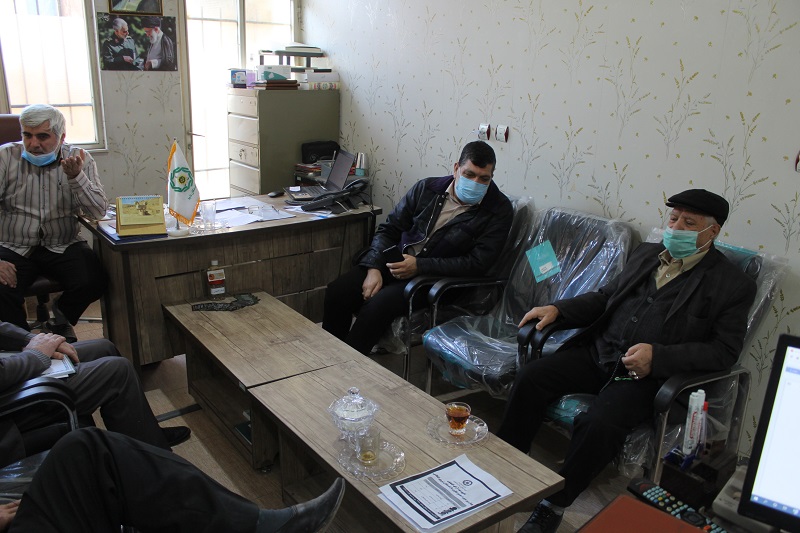 نشست با نماینده بازنشستگان شرق استان تهران در مجمع برگزار شد نشست با نماینده بازنشستگان شرق استان تهران در مجمع برگزار شد