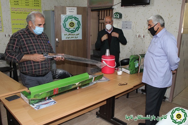 توزیع 8 قبضه سلاح شکاری در کانون شرق استان تهران توزیع 8 قبضه سلاح شکاری در کانون شرق استان تهران