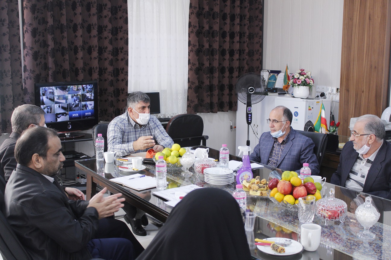 هشتمین جلسه شوراي هماهنگی روساي کانون ها برگزار شد هشتمین جلسه شوراي هماهنگی روساي کانون ها برگزار شد