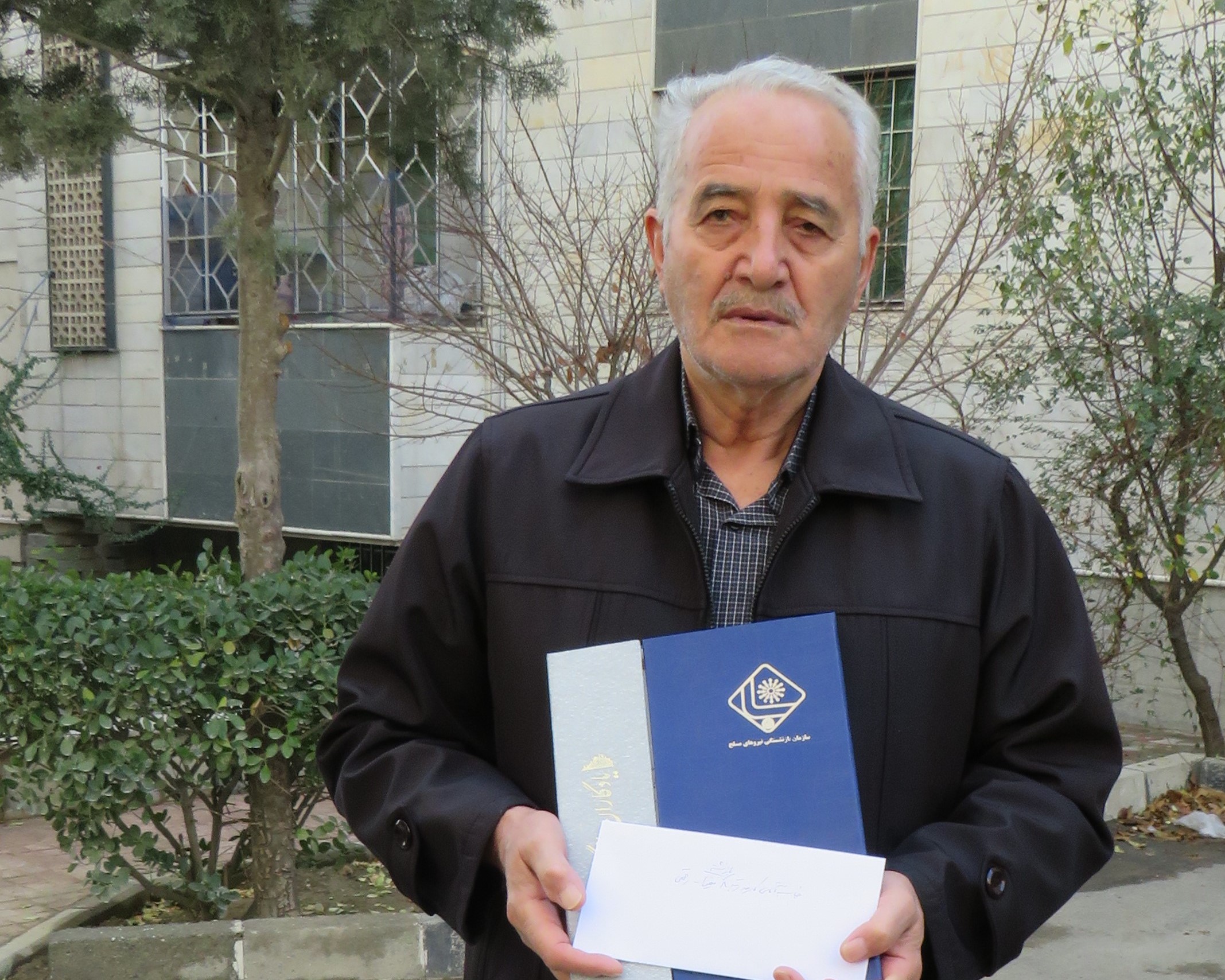 دﯾﺪار ﺑﺎ ۳ ﺑﺎزﻧﺸﺴﺘه و مستمری بگیر توسط دفترنمایندگی مرکزی کانون تهران بزرگ دﯾﺪار ﺑﺎ ۳ ﺑﺎزﻧﺸﺴﺘه و مستمری بگیر توسط دفترنمایندگی مرکزی کانون تهران بزرگ