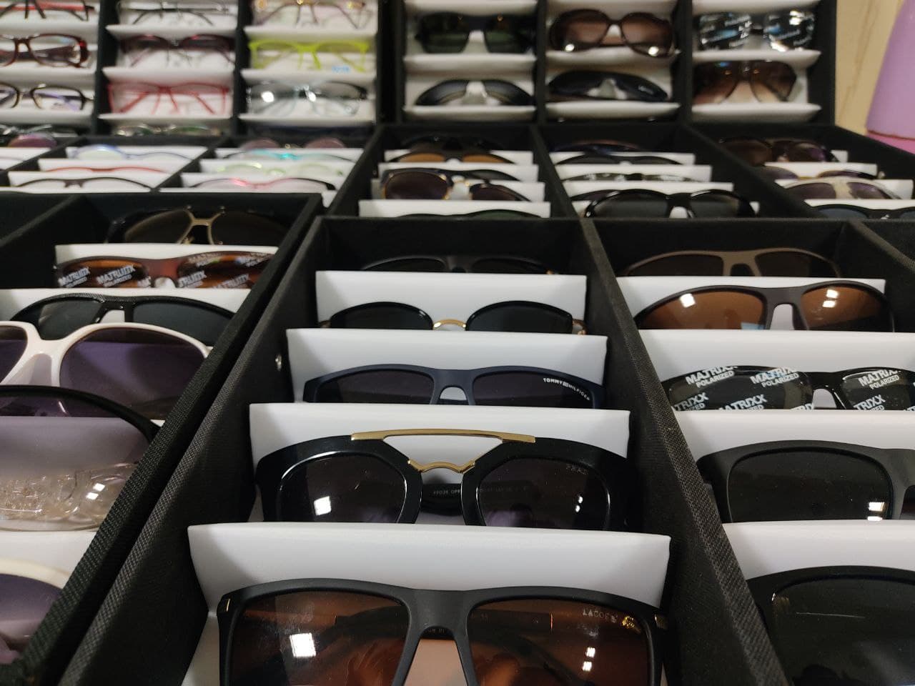 ارائه خدمات رایگان چشم پزشکی در کانون بازنشستگان تهران بزرگ ارائه خدمات رایگان چشم پزشکی در کانون بازنشستگان تهران بزرگ