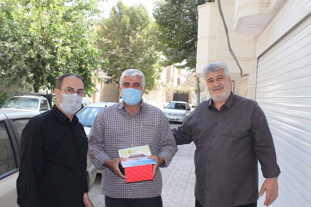 دیدار با بازنشسته جناب آقای اسماعیل بختیاری دیدار با بازنشسته جناب آقای اسماعیل بختیاری