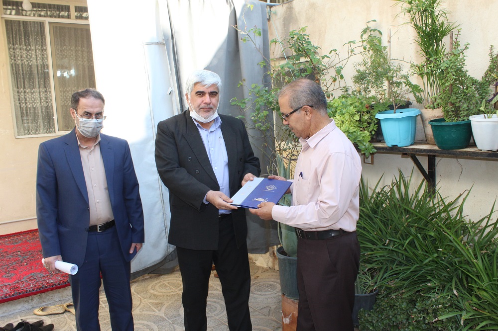 دیدار با بازنشسته جناب آقای ایرج تقوی قلعه جوق در شهرستان قرچک دیدار با بازنشسته جناب آقای ایرج تقوی قلعه جوق در شهرستان قرچک