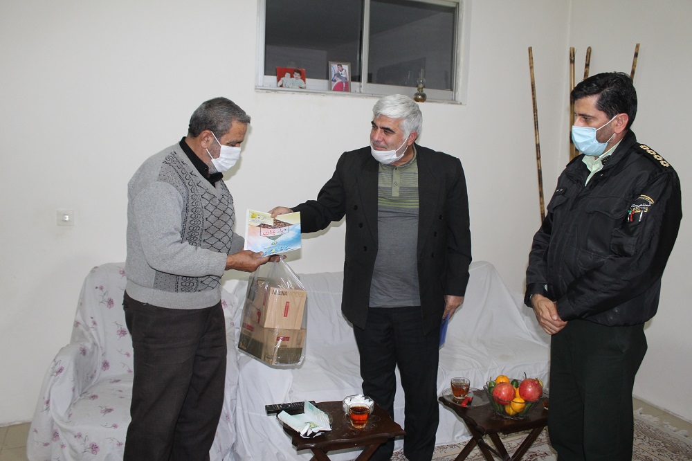 دیدار با بازنشسته جناب آقای احمد علی مشایخ نوین در شهرستان پردیس دیدار با بازنشسته جناب آقای احمد علی مشایخ نوین در شهرستان پردیس