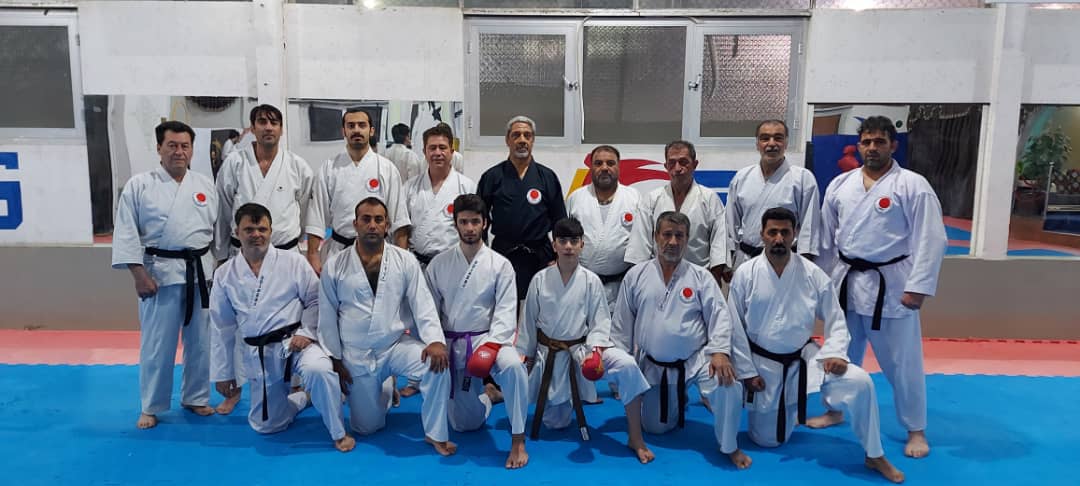 گفت و گو با پیشکسوت ورزشکار داریوش استحمامی فرد گفت و گو با پیشکسوت ورزشکار داریوش استحمامی فرد