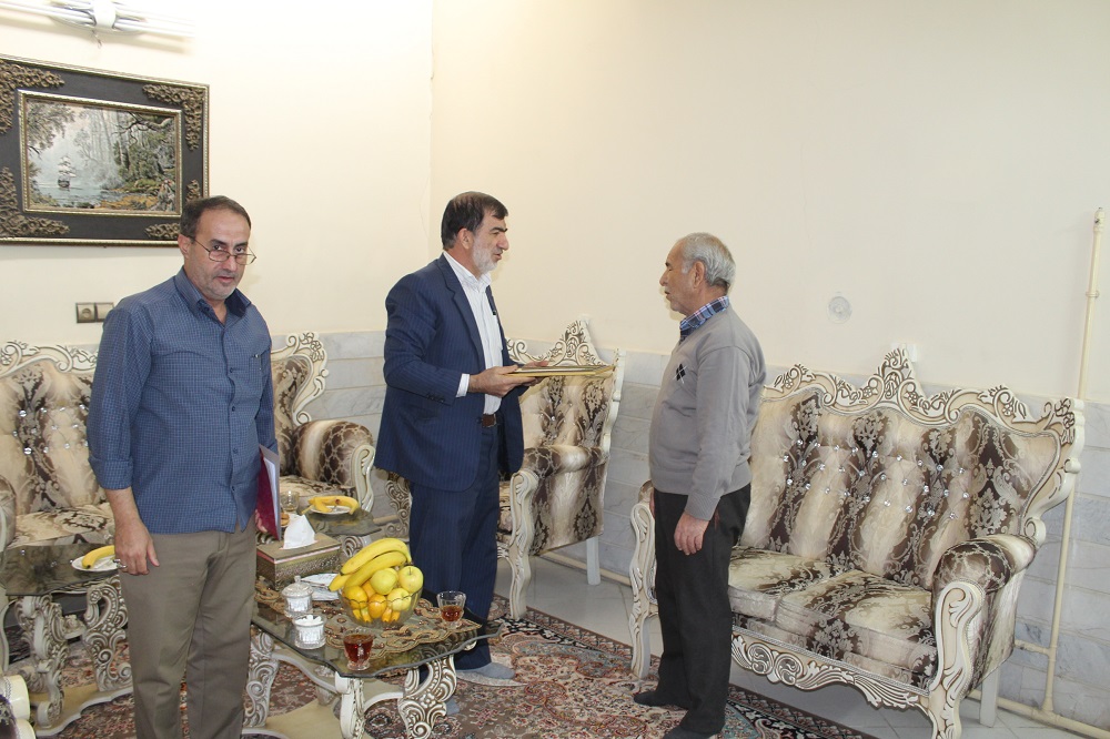 دیدار با 43 بازنشسته و مستمریبگیر در سه ماهه سوم دیدار با 43 بازنشسته و مستمریبگیر در سه ماهه سوم