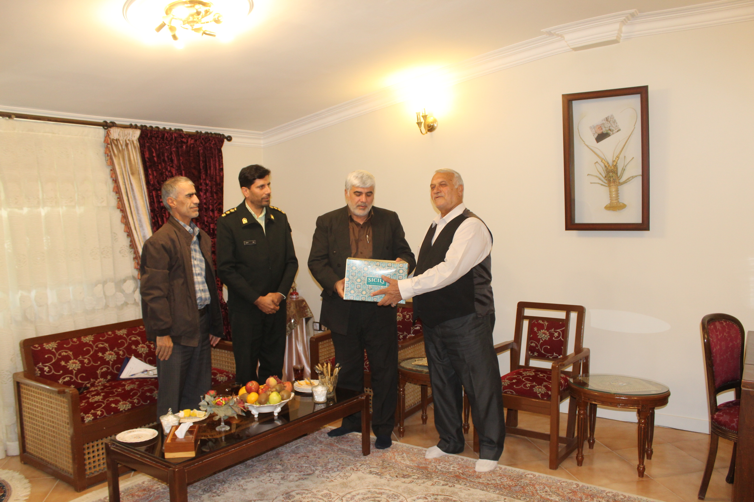 دیدار با 43 بازنشسته و مستمریبگیر در سه ماهه سوم دیدار با 43 بازنشسته و مستمریبگیر در سه ماهه سوم