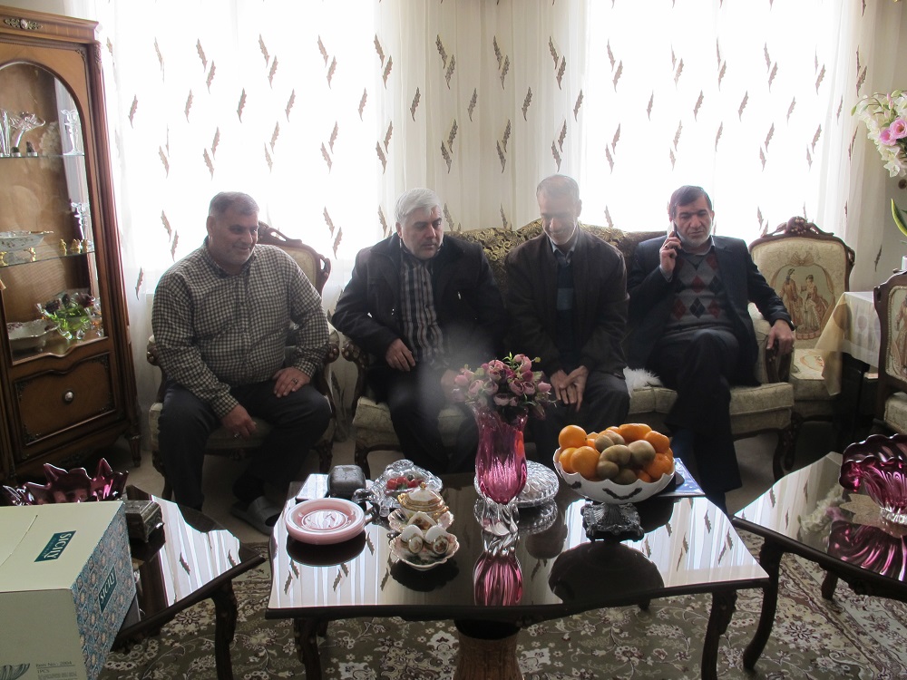 دیدار با 4 بازنشسته در شهرستان پردیس دیدار با 4 بازنشسته در شهرستان پردیس