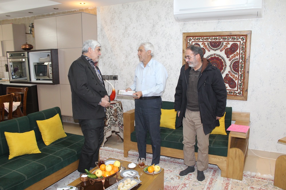 دیدار با 2 بازنشسته در شهرستان ورامین دیدار با 2 بازنشسته در شهرستان ورامین