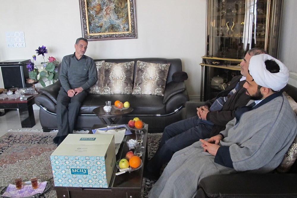 دیدار 6 بازنشسته در شهرستان دماوند دیدار 6 بازنشسته در شهرستان دماوند