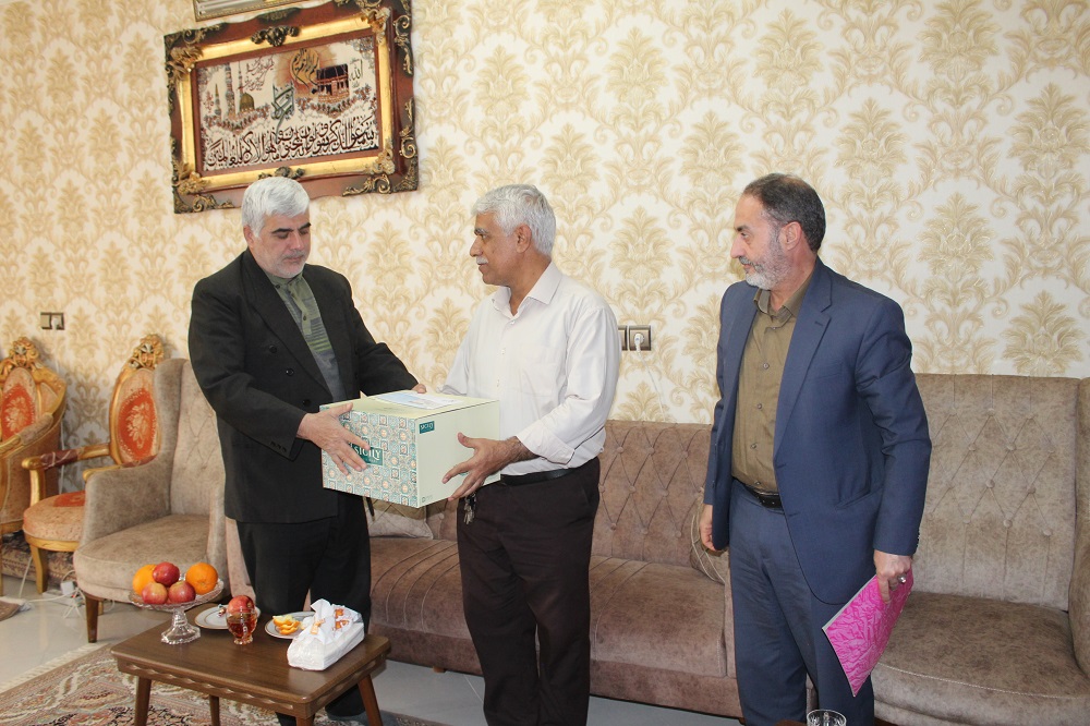 دیدار با پیشکسوتان در شهرستان ورامین دیدار با پیشکسوتان در شهرستان ورامین