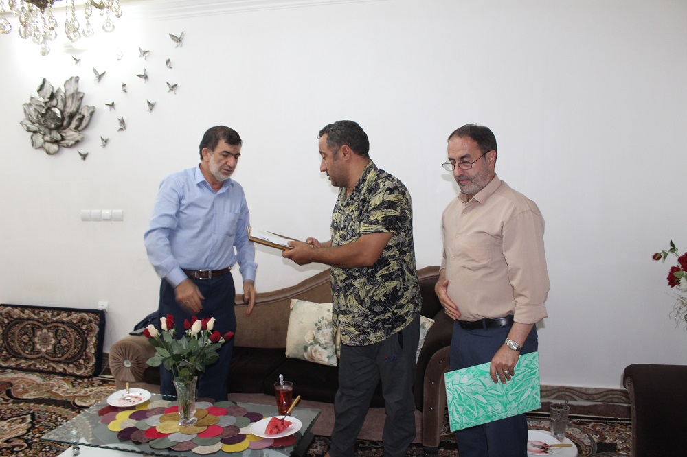 دیدار با 2 بازنشسته در شهرستان قرچک و پیشوا دیدار با 2 بازنشسته در شهرستان قرچک و پیشوا