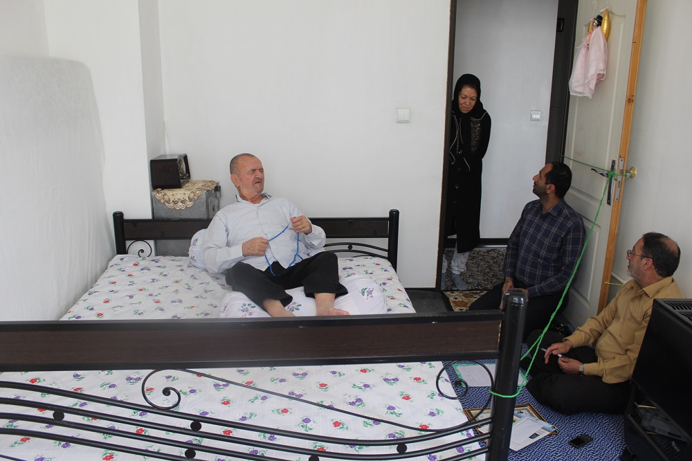 دیدار با 8 بازنشسته در شهرستان فیروزکوه دیدار با 8 بازنشسته در شهرستان فیروزکوه