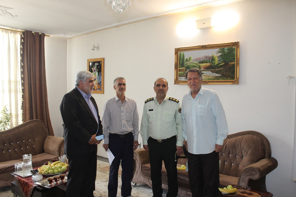 دیدار با 3 بازنشسته در شهرستان دماوند دیدار با 3 بازنشسته در شهرستان دماوند