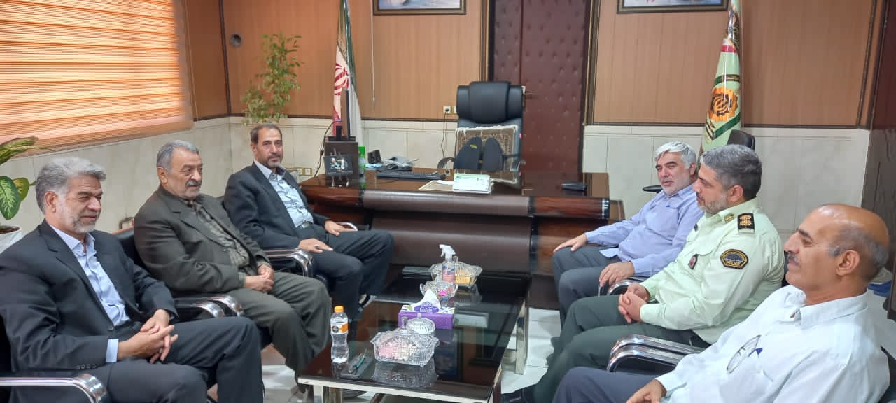 برگزاری جلسه اتاق فکر حفاظت اطلاعات فرماندهی انتظامی شرق استان تهران برگزاری جلسه اتاق فکر حفاظت اطلاعات فرماندهی انتظامی شرق استان تهران