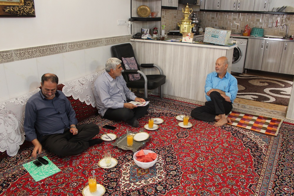 دیدار با ۲ بازنشسته در شهرستان قرچک دیدار با ۲ بازنشسته در شهرستان قرچک