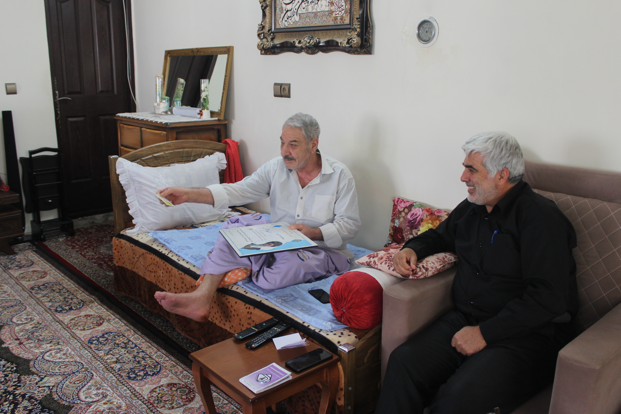 دیدار با بازنشسته محمدرضا ناصری در شهرستان ورامین دیدار با بازنشسته محمدرضا ناصری در شهرستان ورامین