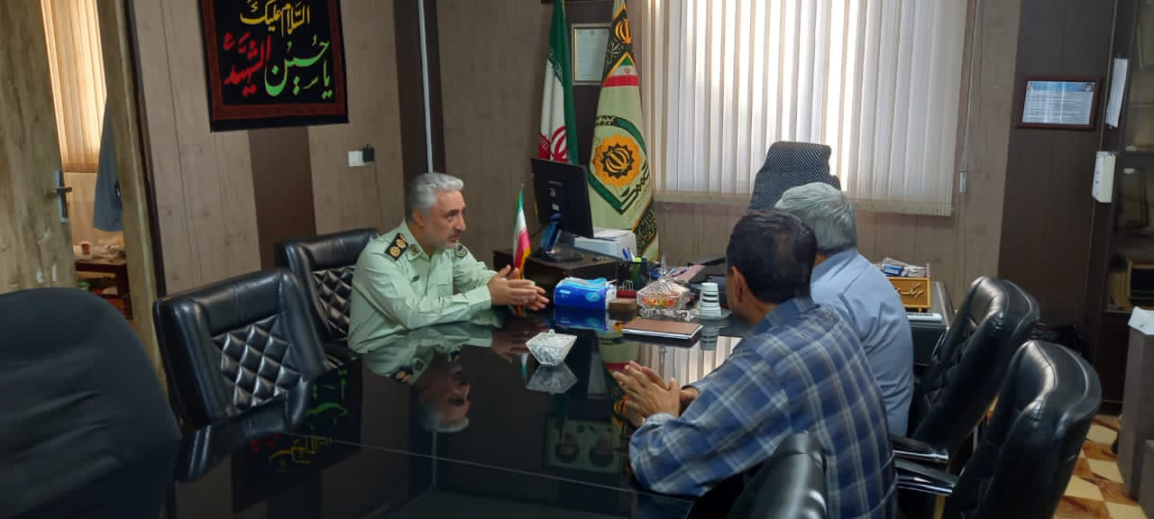 جلسه با معاونت تربیت و آموزش فرمانده انتظامی شرق استان تهران جلسه با معاونت تربیت و آموزش فرمانده انتظامی شرق استان تهران