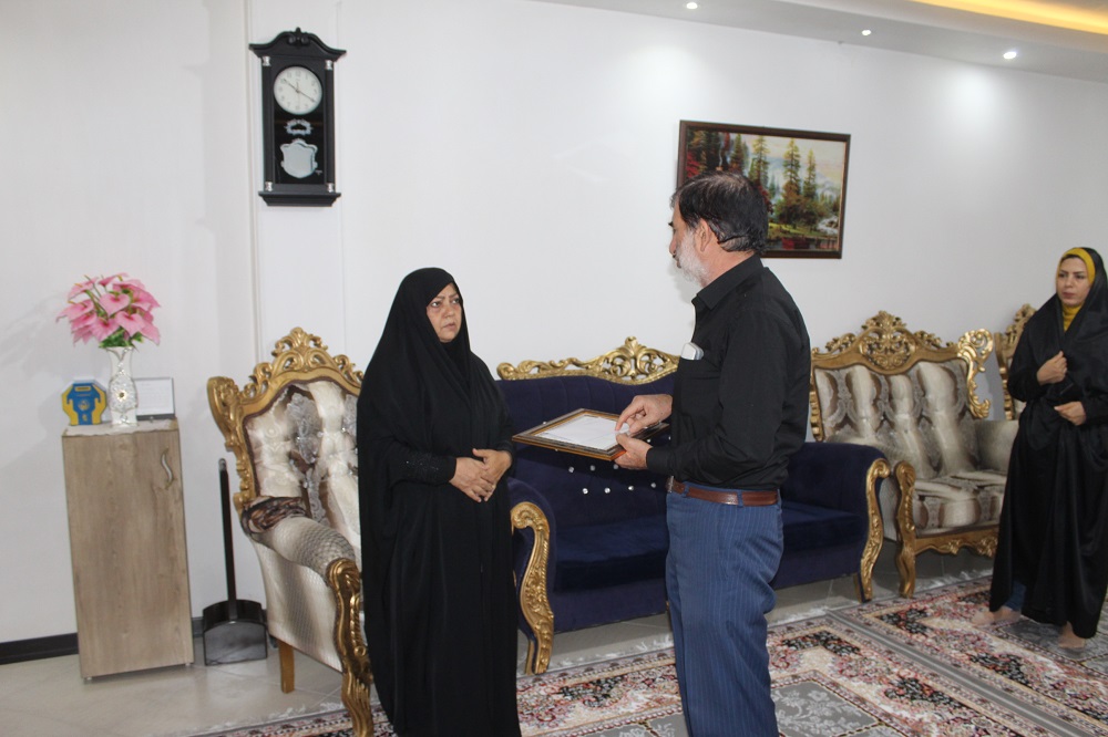 تکریم و دلجویی از خانواده بازنشستگان متوفی تکریم و دلجویی از خانواده بازنشستگان متوفی