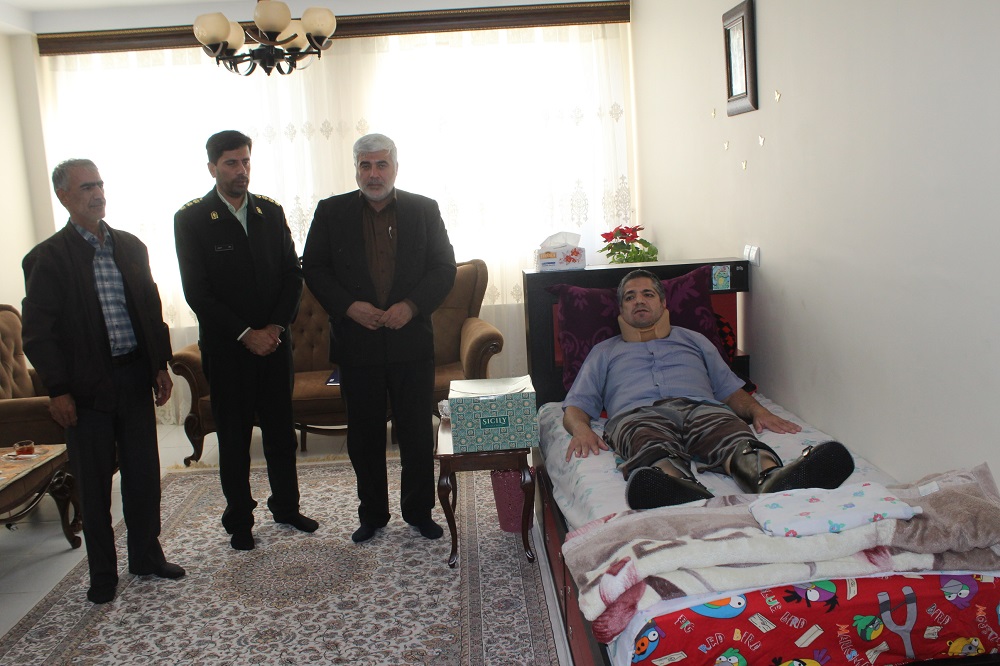 دیدار با 5 بازنشسته در شهرستان پردیس دیدار با 5 بازنشسته در شهرستان پردیس