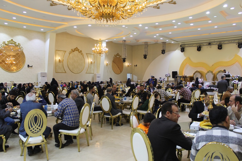 برگزاری مراسم ضیافت خانوادگی شهرستان ورامین با حضور 150بازنشسته و خانواده آنها برگزاری مراسم ضیافت خانوادگی شهرستان ورامین با حضور 150بازنشسته و خانواده آنها