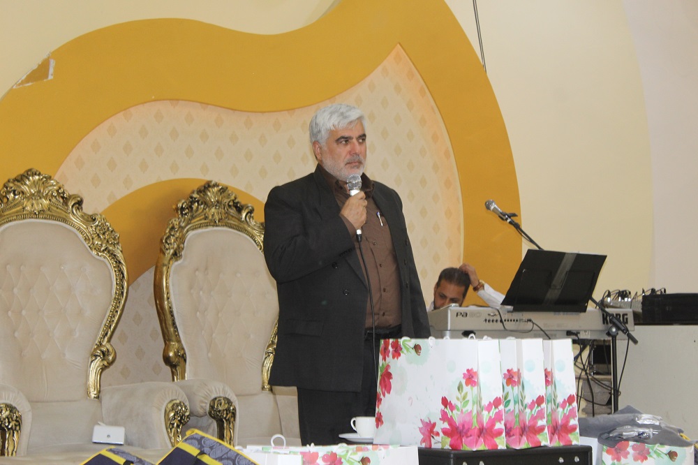 برگزاری مراسم ضیافت خانوادگی شهرستان ورامین با حضور 150بازنشسته و خانواده آنها برگزاری مراسم ضیافت خانوادگی شهرستان ورامین با حضور 150بازنشسته و خانواده آنها