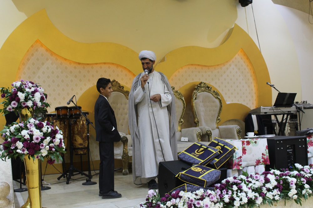 برگزاری مراسم ضیافت خانوادگی شهرستان ورامین با حضور 150بازنشسته و خانواده آنها برگزاری مراسم ضیافت خانوادگی شهرستان ورامین با حضور 150بازنشسته و خانواده آنها