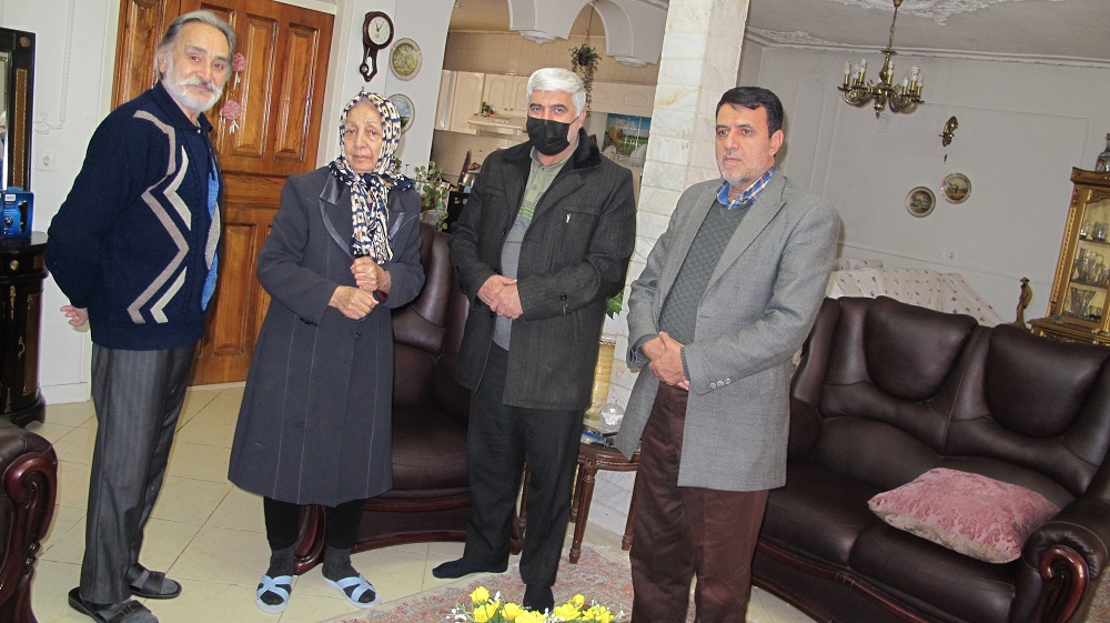 دیدار با 3 بازنشسته در شهرستان رودهن دیدار با 3 بازنشسته در شهرستان رودهن