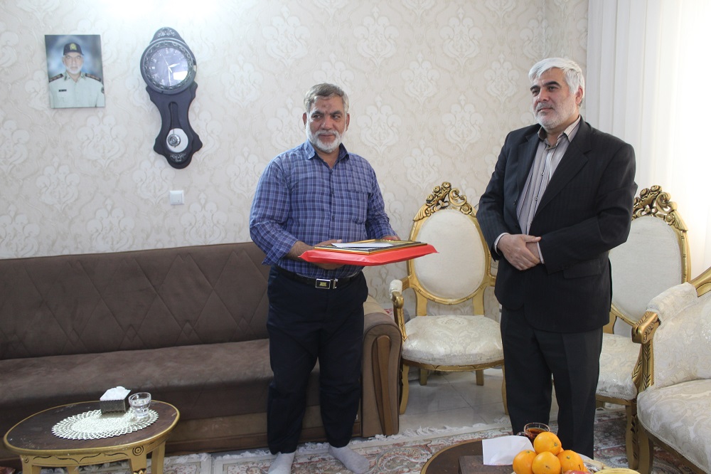 دیدار با 5 تن از بازنشستگان در شهرستان های ورامین و قرچک دیدار با 5 تن از بازنشستگان در شهرستان های ورامین و قرچک