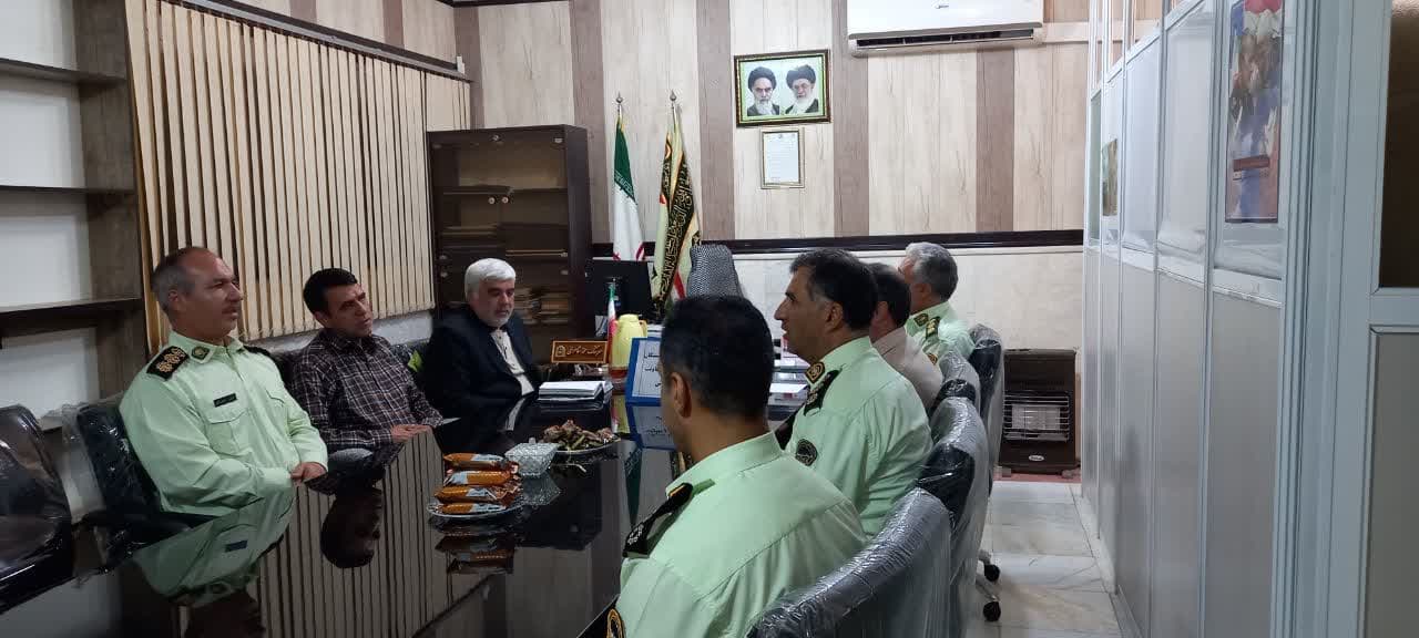 جلسه تعامل کانون بازنشستگان شرق استان تهران و معاونت تربیت و آموزش جلسه تعامل کانون بازنشستگان شرق استان تهران و معاونت تربیت و آموزش