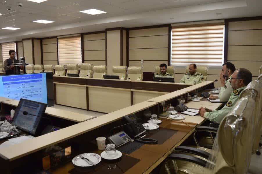 جلسه قرارگاه تابان با حضور فرمانده انتظامی شرق استان تهران برگزار شد جلسه قرارگاه تابان با حضور فرمانده انتظامی شرق استان تهران برگزار شد