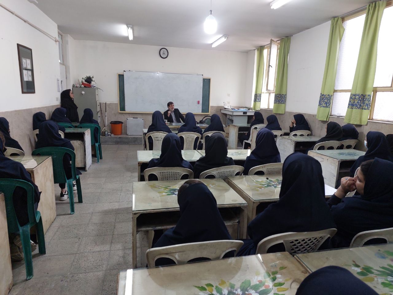 برگزاری کلاس پیشگیری از اعتیاد در شهرستان ورامین برگزاری کلاس پیشگیری از اعتیاد در شهرستان ورامین