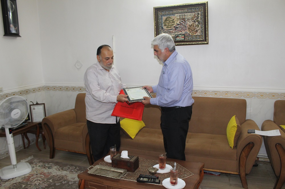 دیدار با 3 بازنشستگان در شهرستان ورامین دیدار با 3 بازنشستگان در شهرستان ورامین