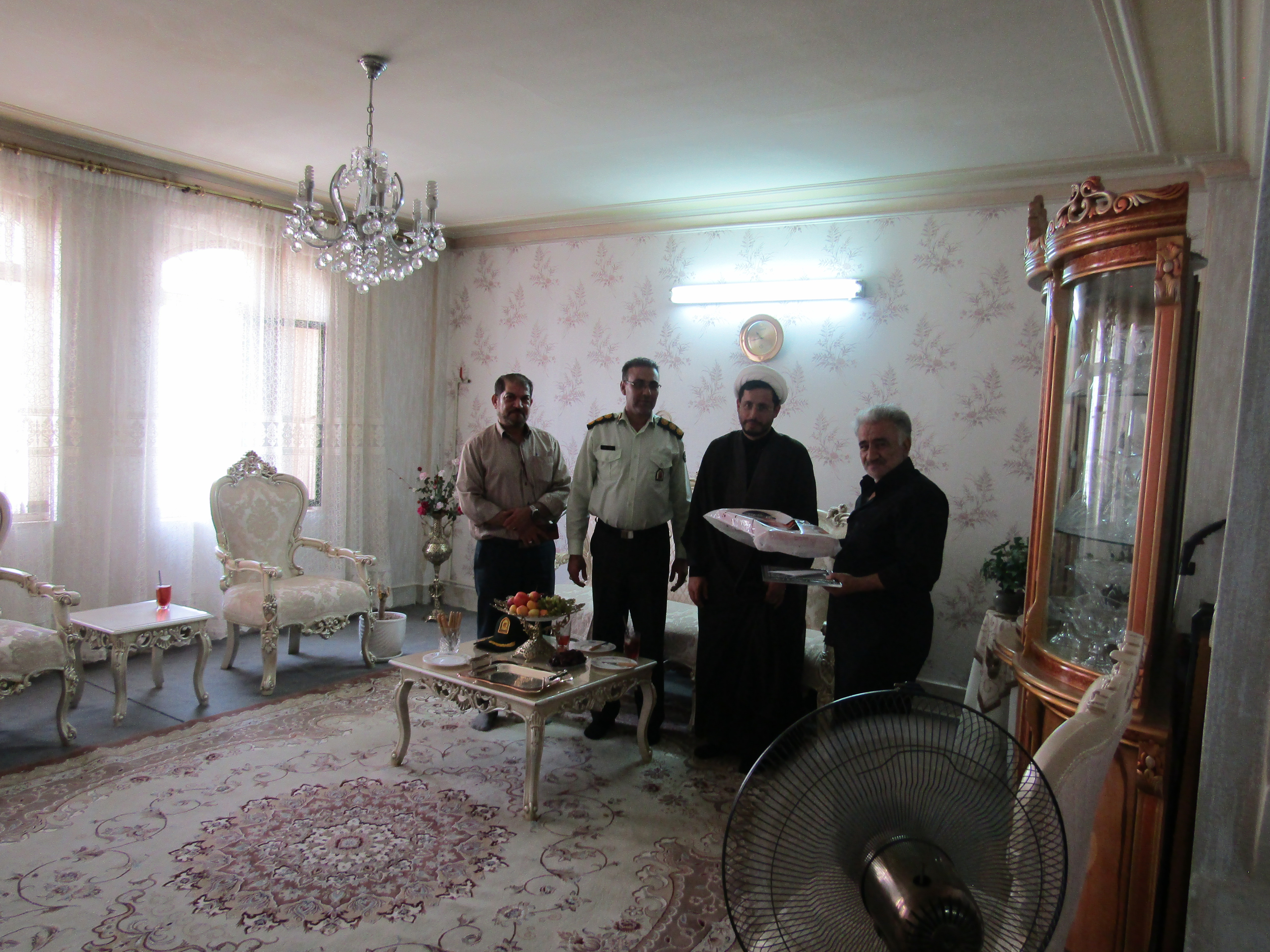 دیدار با بازنشسته علی اصغر ملکی در شهرستان پاکدشت دیدار با بازنشسته علی اصغر ملکی در شهرستان پاکدشت