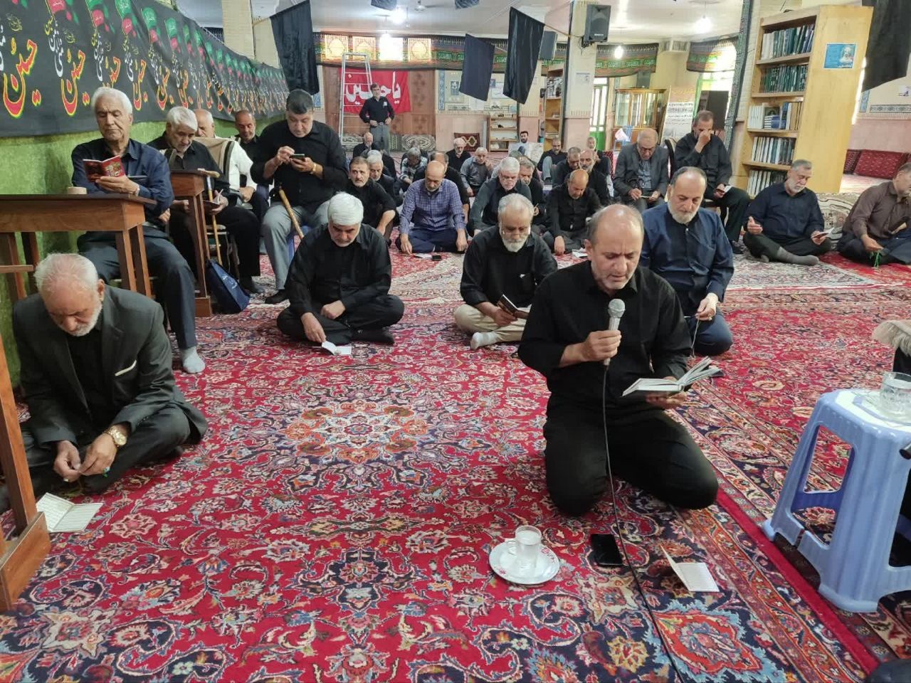 جلسه عمومی هیئت پاسداران و پیشکسوتان شرق استان تهران جلسه عمومی هیئت پاسداران و پیشکسوتان شرق استان تهران