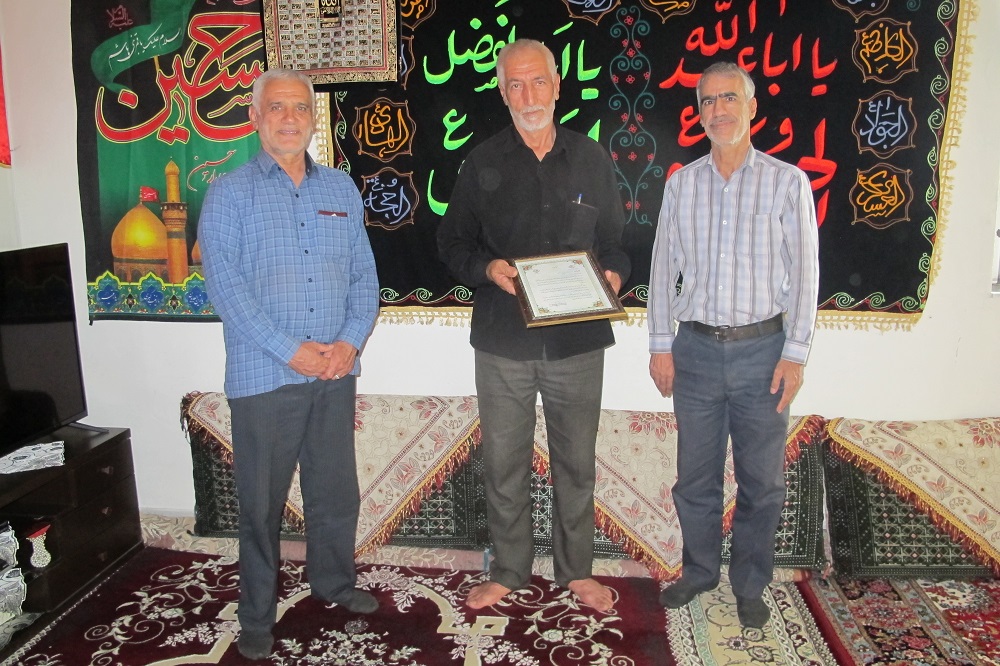 دیدار با 2بازنشسته در شهرستان دماوند دیدار با 2بازنشسته در شهرستان دماوند