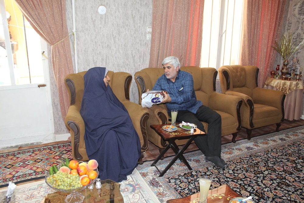 دیدار با 3بازنشسته در شهرستان ورامین دیدار با 3بازنشسته در شهرستان ورامین