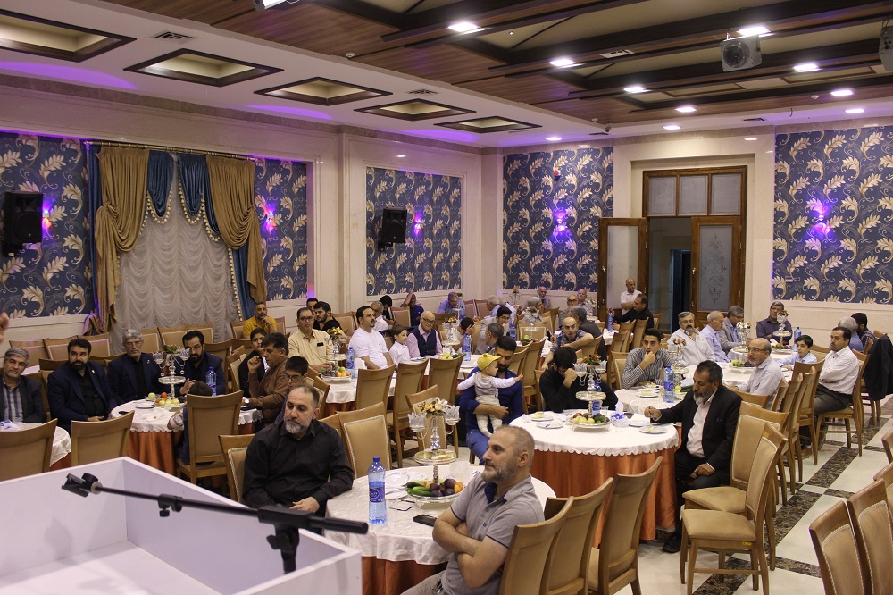 برگزاری ضیافت کانون بازنشستگان شرق استان تهران با حضور 100عضو به همراه خانواده برگزاری ضیافت کانون بازنشستگان شرق استان تهران با حضور 100عضو به همراه خانواده