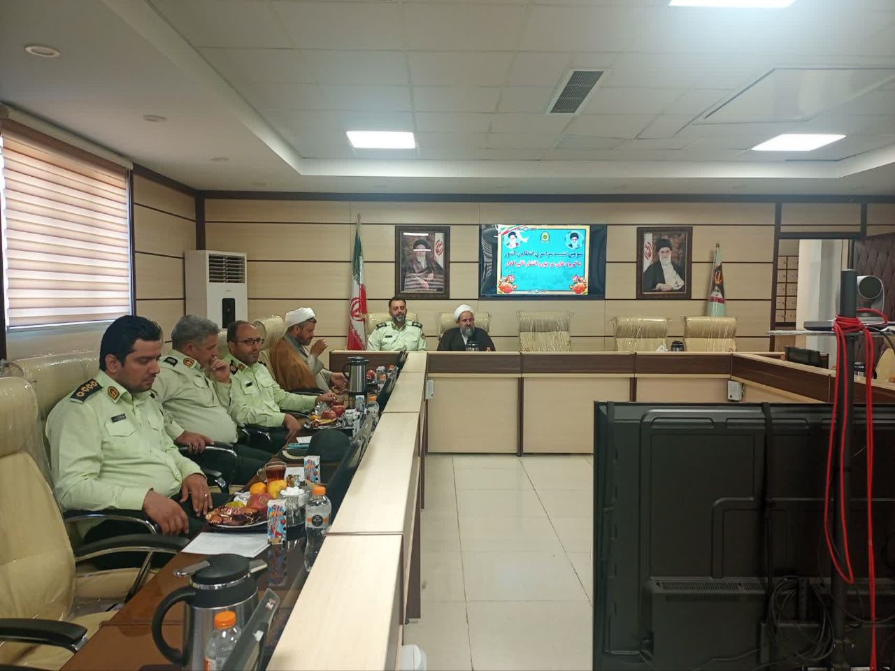 برگزاری جلسه ویدئوکنفرانس با سردار رادان فرمانده کل فراجا برگزاری جلسه ویدئوکنفرانس با سردار رادان فرمانده کل فراجا