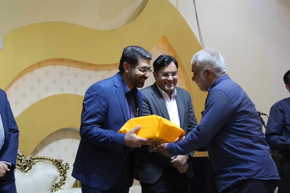 برگزاری ضیافت خانوادگی پیشکسوتان انتظامی شرق استان تهران برگزاری ضیافت خانوادگی پیشکسوتان انتظامی شرق استان تهران