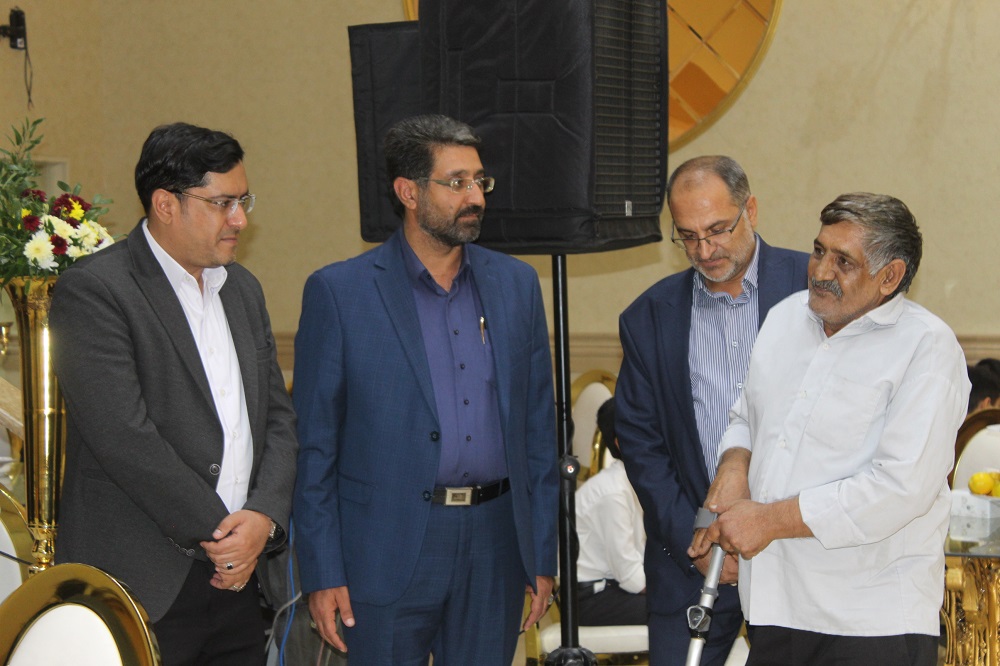 برگزاری ضیافت خانوادگی پیشکسوتان انتظامی شرق استان تهران برگزاری ضیافت خانوادگی پیشکسوتان انتظامی شرق استان تهران