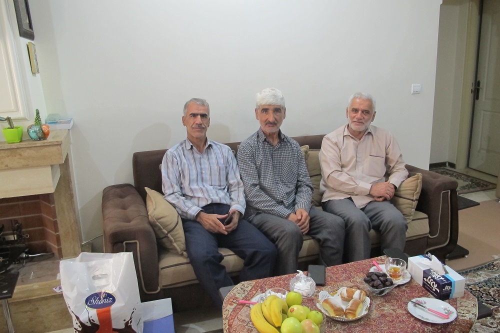 دیدار با 3 بازنشسته در شهرستان دماوند دیدار با 3 بازنشسته در شهرستان دماوند