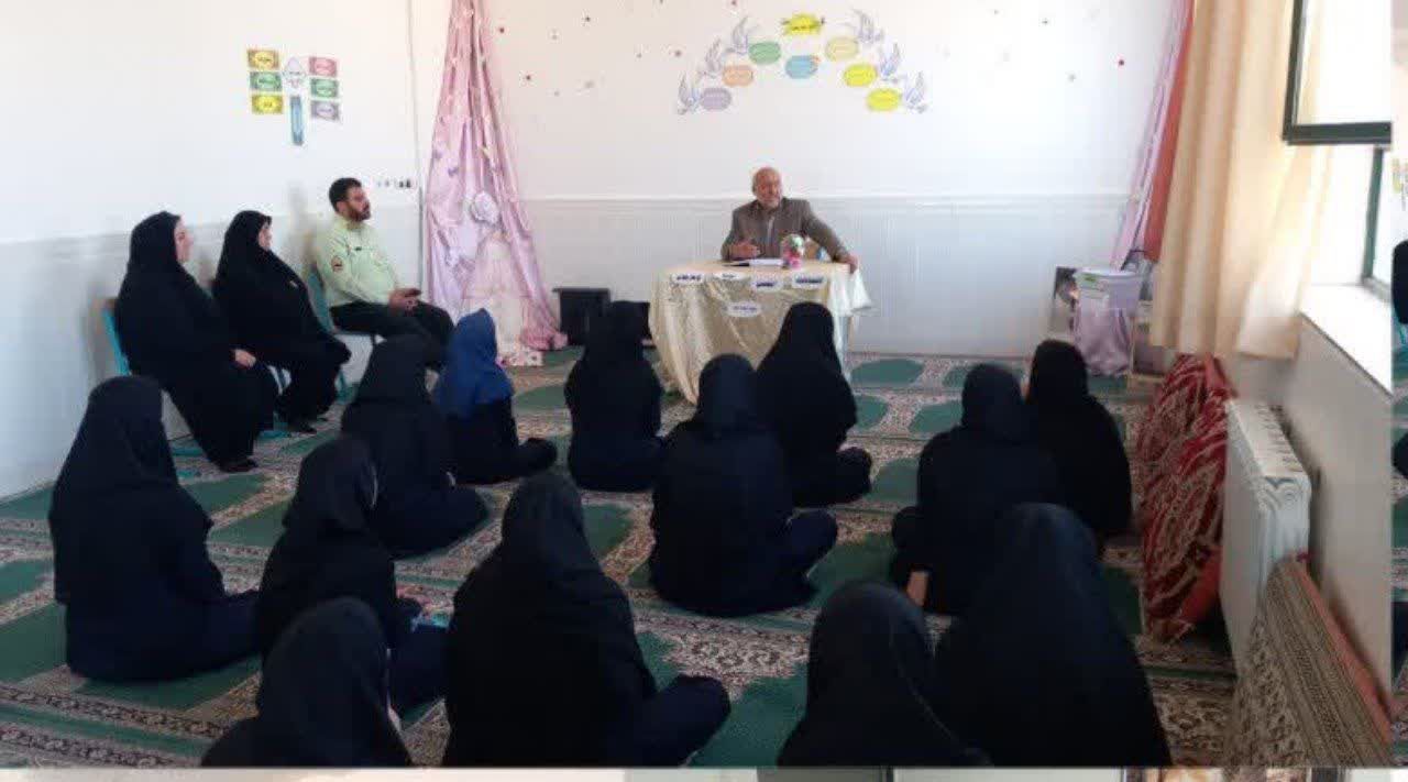 برگزاری کلاس آسیب های اجتماعی برگزاری کلاس آسیب های اجتماعی