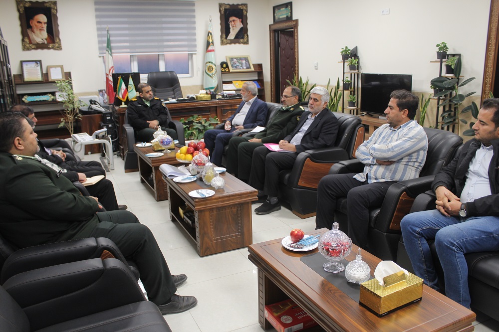 بازدید رییس کانون بازنشستگان انتظامی از ساختمان در حال احداث کانون شرق استان تهران بازدید رییس کانون بازنشستگان انتظامی از ساختمان در حال احداث کانون شرق استان تهران