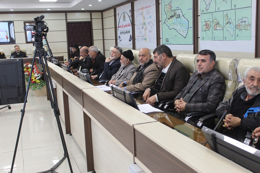 گرد همایی پاسداران کمیته انقلاب اسلامی شرق استان تهران گرد همایی پاسداران کمیته انقلاب اسلامی شرق استان تهران