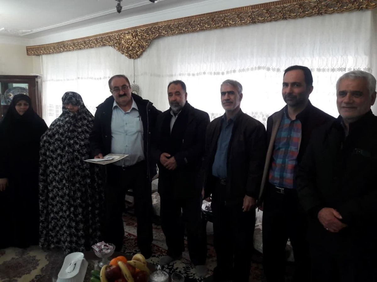 دیدار با ۳ بازنشسته در شهرستان دماوند