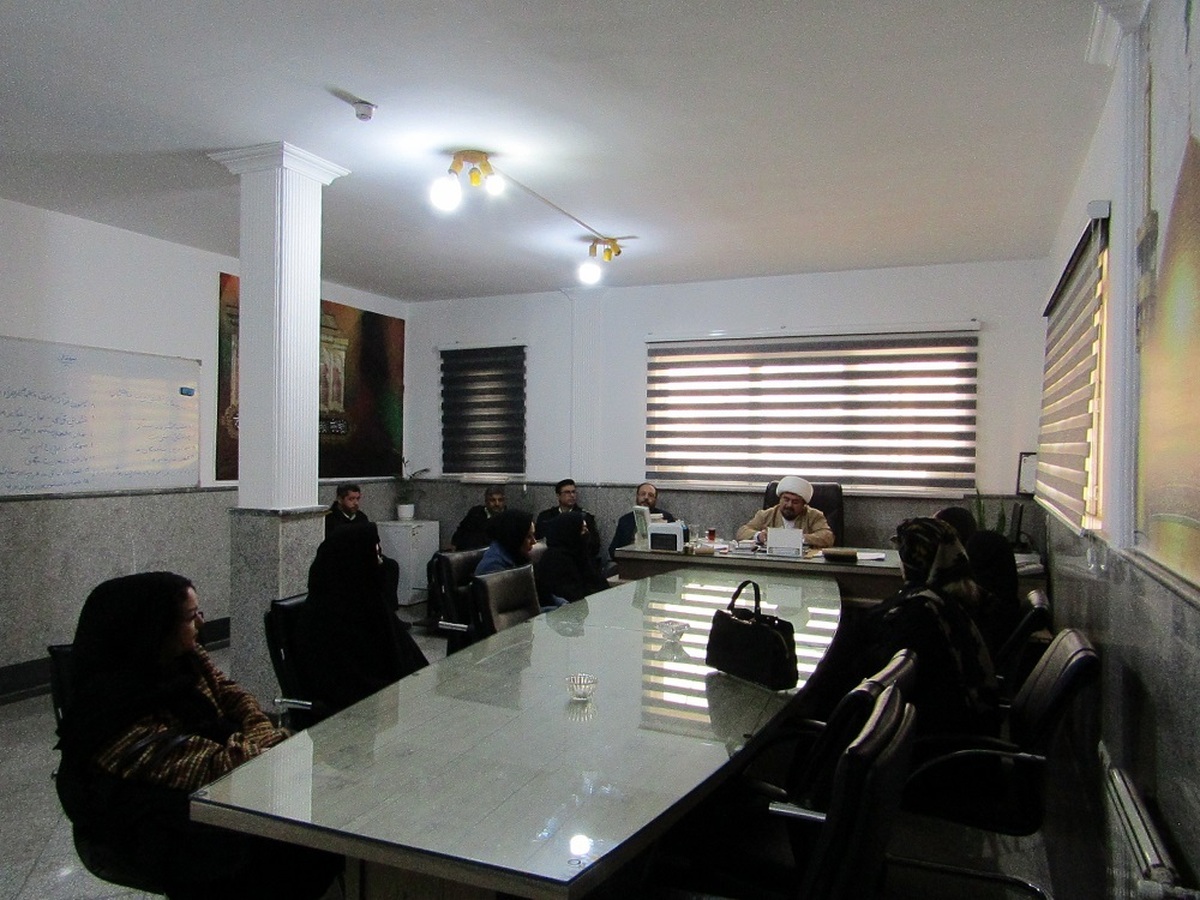 تکریم از ایتام در شهرستان پاکدشت