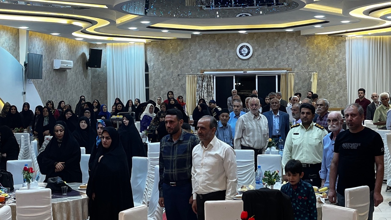 مراسم ضیافت روز خانواده و تکریم بازنشستگان مراسم ضیافت روز خانواده و تکریم بازنشستگان